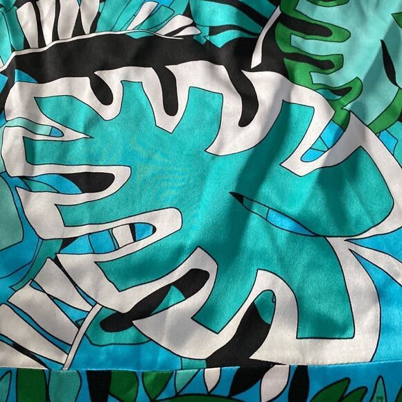 Bebe Jungle Print Neck Tie Halter Top size L NWT 95% silk 5% Spandex - Picture 5 of 11